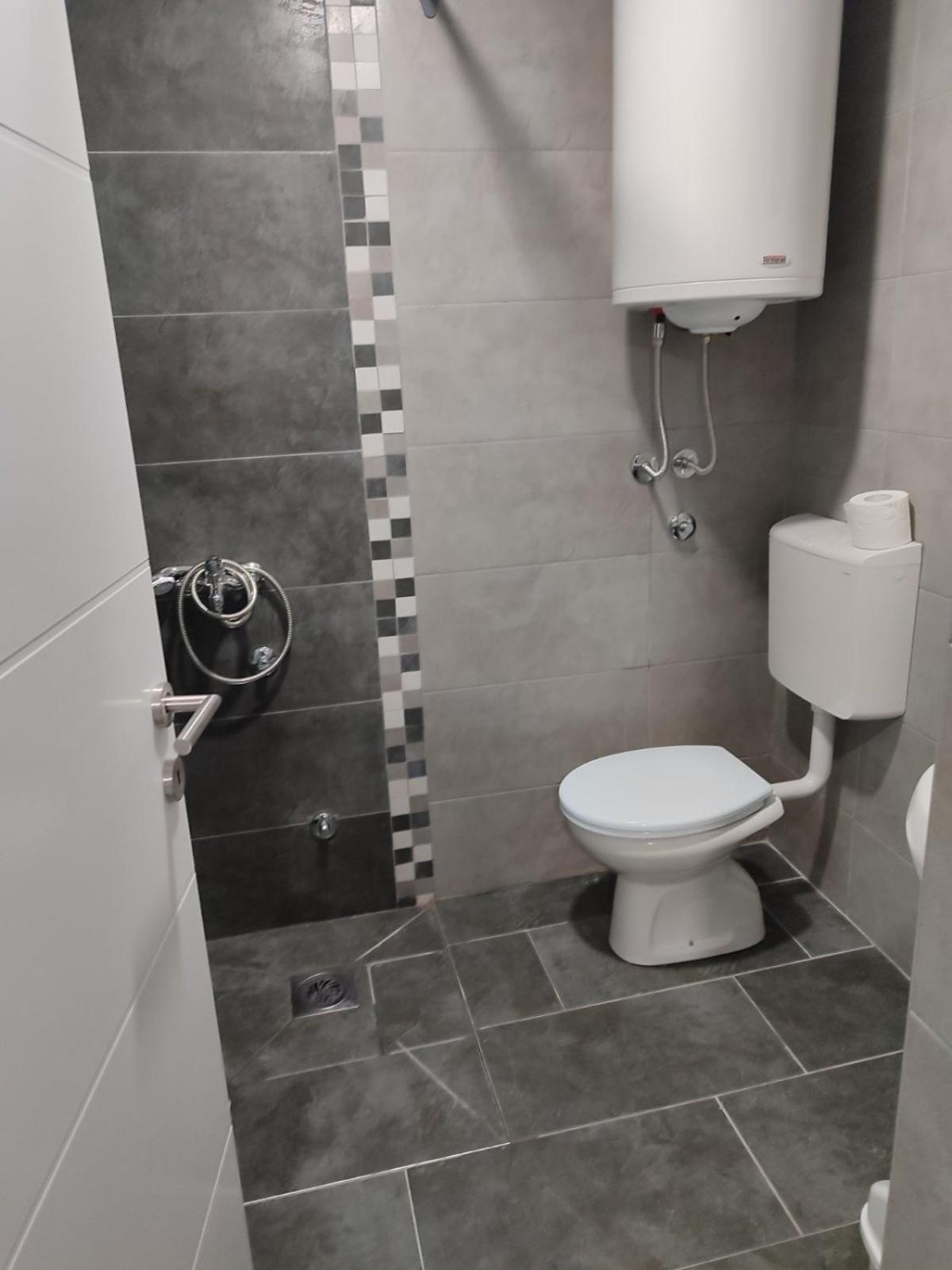 Apartmani Hub Nisz Zewnętrze zdjęcie