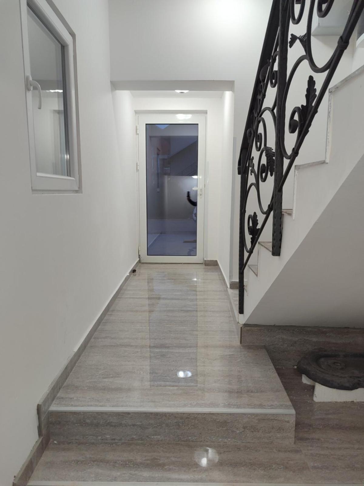 Apartmani Hub Nisz Zewnętrze zdjęcie
